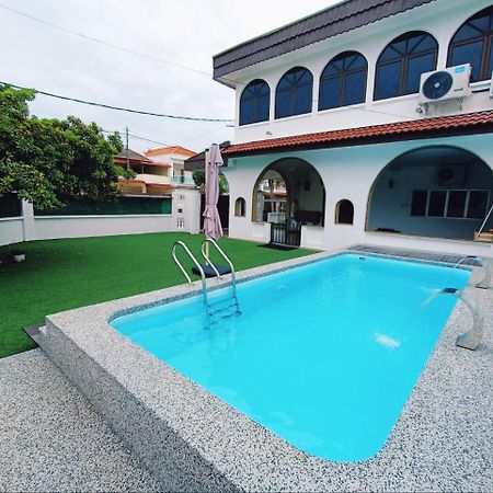 Klebang Besar Tf Klebang Private Pool Villa מראה חיצוני תמונה